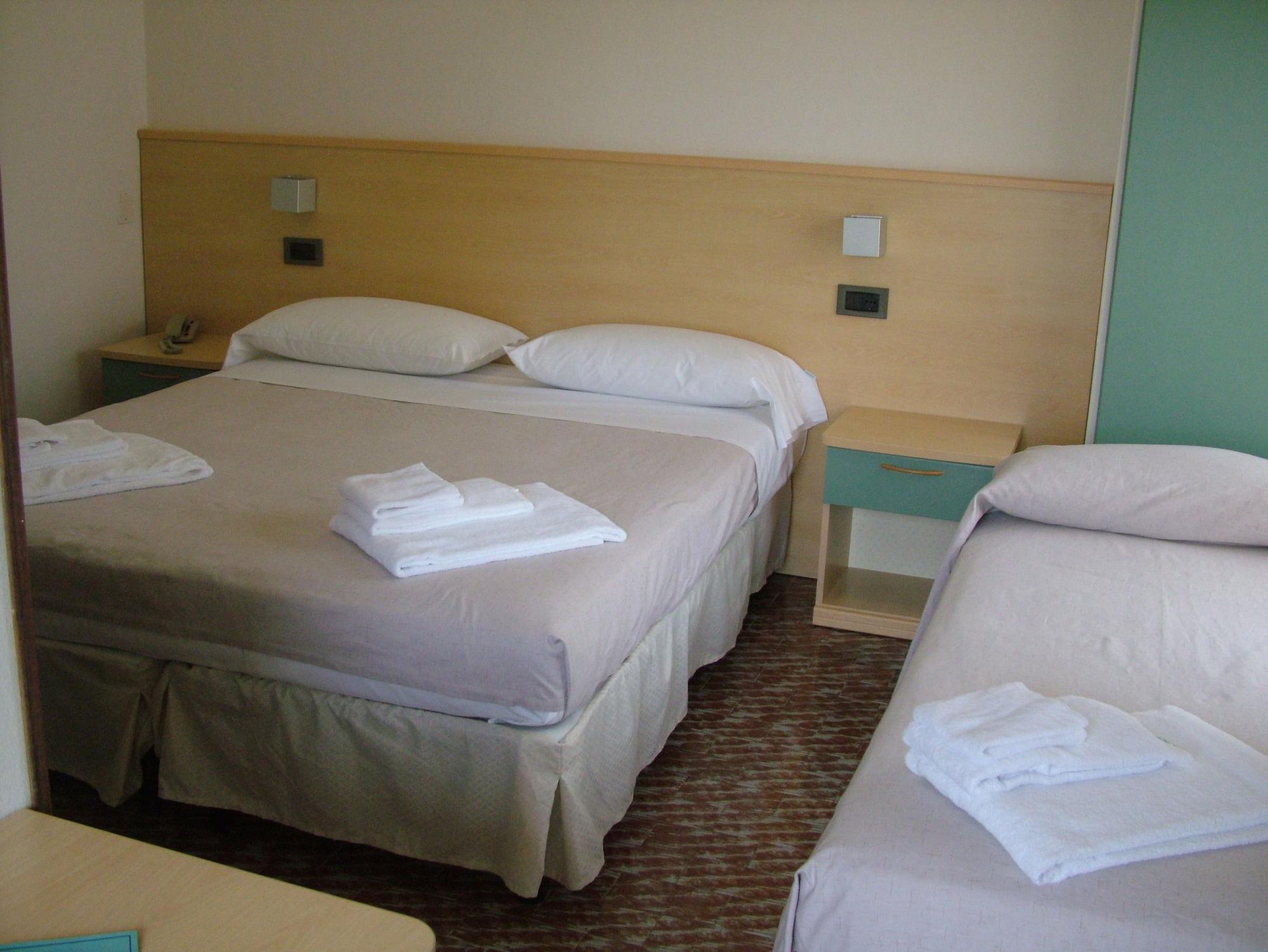 Hotel San Benedetto Peschiera del Garda Exterior photo